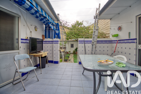Villa for sale in Rute, Cordoba, Spain 5 bedrooms, 304 sq.m. No. 172471 - photo 2