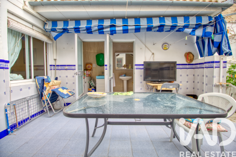 Villa for sale in Rute, Cordoba, Spain 5 bedrooms, 304 sq.m. No. 172471 - photo 3