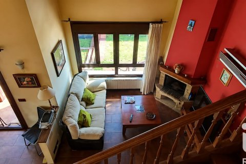 House à vendre à Bareyo, Cantabria, Espagne, 4 chambres, 282 m2 No. 172472 - photo 4