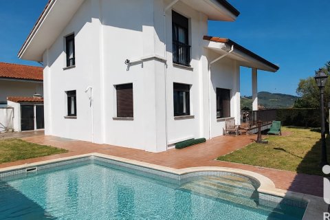 House à vendre à Bareyo, Cantabria, Espagne, 4 chambres, 282 m2 No. 172472 - photo 20
