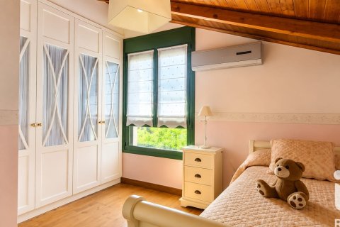 House à vendre à Bareyo, Cantabria, Espagne, 4 chambres, 282 m2 No. 172472 - photo 15