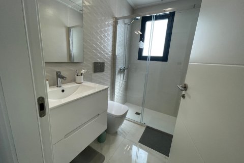 Huvila myytävänä Benijofar, Alicante, Espanja, 3 makuuhuonetta, 116 m2 No. 161075 - kuva 9