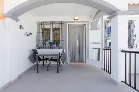 Willa w Pilar de la Horadada, Alicante, Hiszpania 3 sypialnie, 84 mkw. nr 161070 – zdjęcie 14