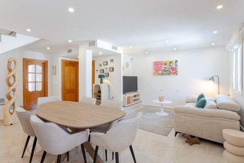 Willa w Pilar de la Horadada, Alicante, Hiszpania 3 sypialnie, 84 mkw. nr 161070 – zdjęcie 2