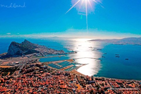 Lägenhet till salu i San Roque, Cadiz, Spanien 3 sovrum, 145.89 kvm. Nr. 149331 - foto 12