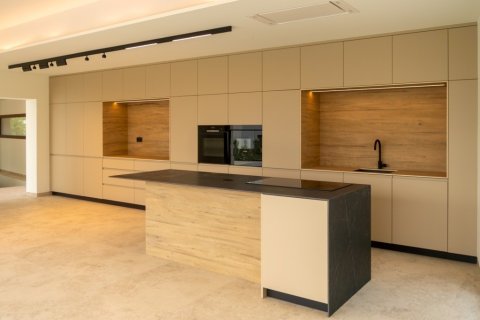 Villa for sale in Benissa, Alicante, Spain 4 bedrooms, 377 sq.m. No. 143216 - photo 6