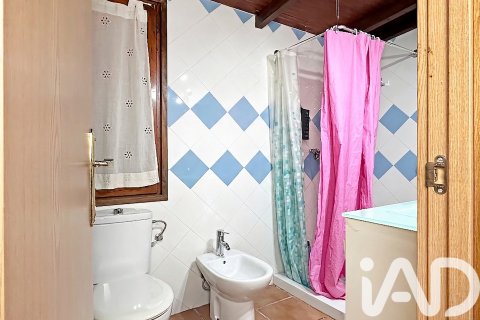 Casa in vendita a Roda de Berà, Tarragona, Spagna 4 camere da letto, 180 mq. N° 172857 - foto 17
