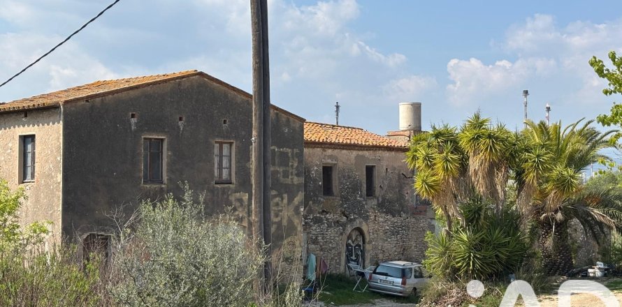 House à Perafort, Tarragona, Espagne 250 m2 No. 172856
