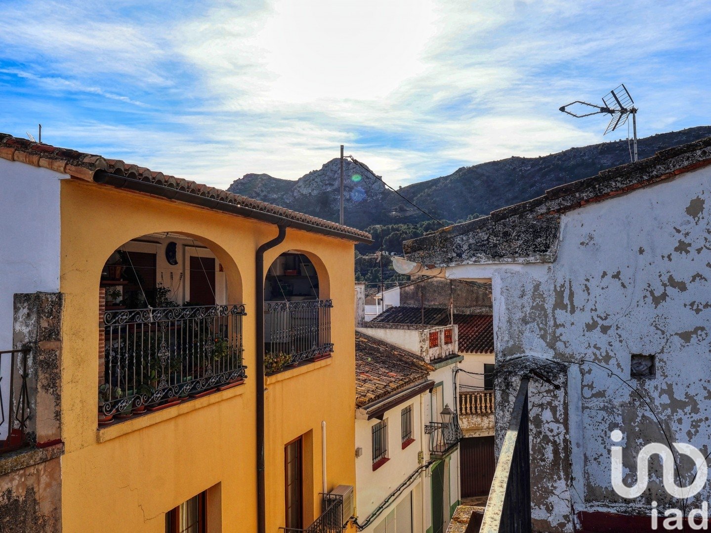 Villetta a schiera a Fleix, Alicante, Spagna 4 camere da letto, 165 mq. N° 186005