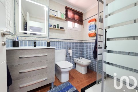 Penthouse for sale in Rincon de la Victoria, Malaga, Spain 4 bedrooms, 130 sq.m. No. 153009 - photo 16