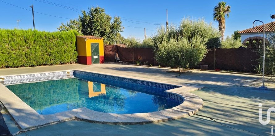 Земельный участок в Лора дель Рио, Севилья, Испания 5201м2 №153004