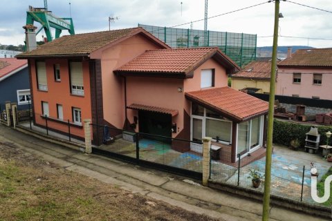 Talo Gozon, Asturias, Espanja 4 makuuhuonetta, 222 m2 No. 153008