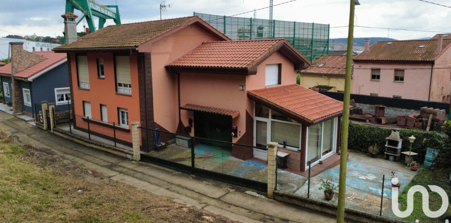 Talo Gozon, Asturias, Espanja 4 makuuhuonetta, 222 m2 No. 153008