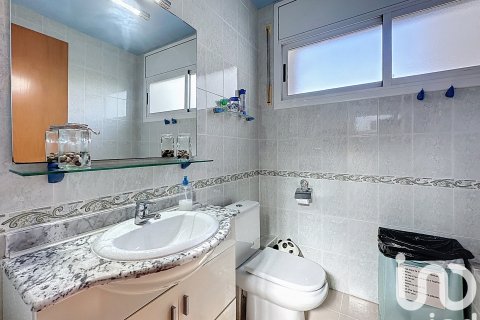 Dom w Sant Pere de Ribes, Barcelona, Hiszpania 5 sypialni, 274 mkw. nr 153007 – zdjęcie 23