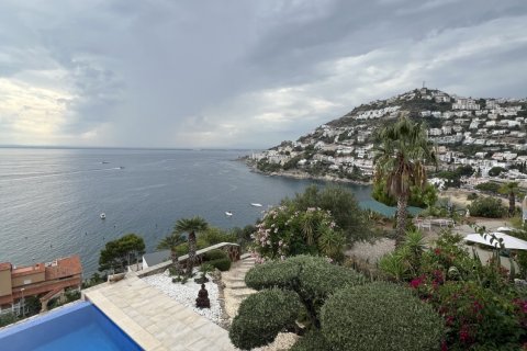 Talo myytävänä Roses, Girona, Espanja, 3 makuuhuonetta, 207 m2 No. 153005 - kuva 3