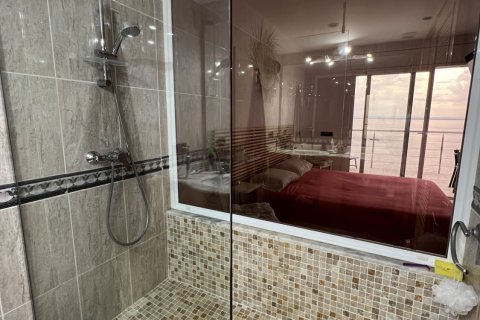 Talo myytävänä Roses, Girona, Espanja, 3 makuuhuonetta, 207 m2 No. 153005 - kuva 17