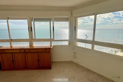Apartment à vendre à Torrevieja, Alicante, Espagne, 4 chambres, 127 m2 No. 165855 - photo 4