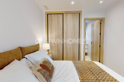 Apartment for sale in Guardamar del Segura, Alicante, Spain 3 bedrooms, 101 sq.m. No. 163010 - photo 30