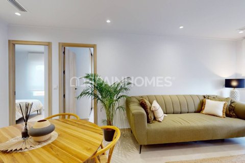 Apartment for sale in Guardamar del Segura, Alicante, Spain 3 bedrooms, 101 sq.m. No. 163010 - photo 20