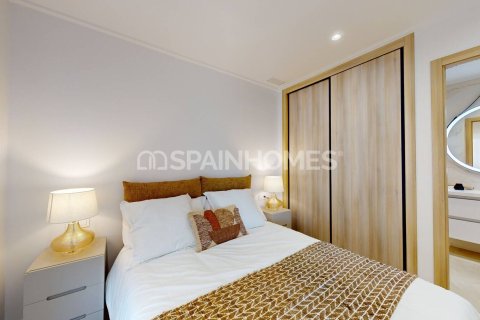 Apartment for sale in Guardamar del Segura, Alicante, Spain 3 bedrooms, 101 sq.m. No. 163010 - photo 29