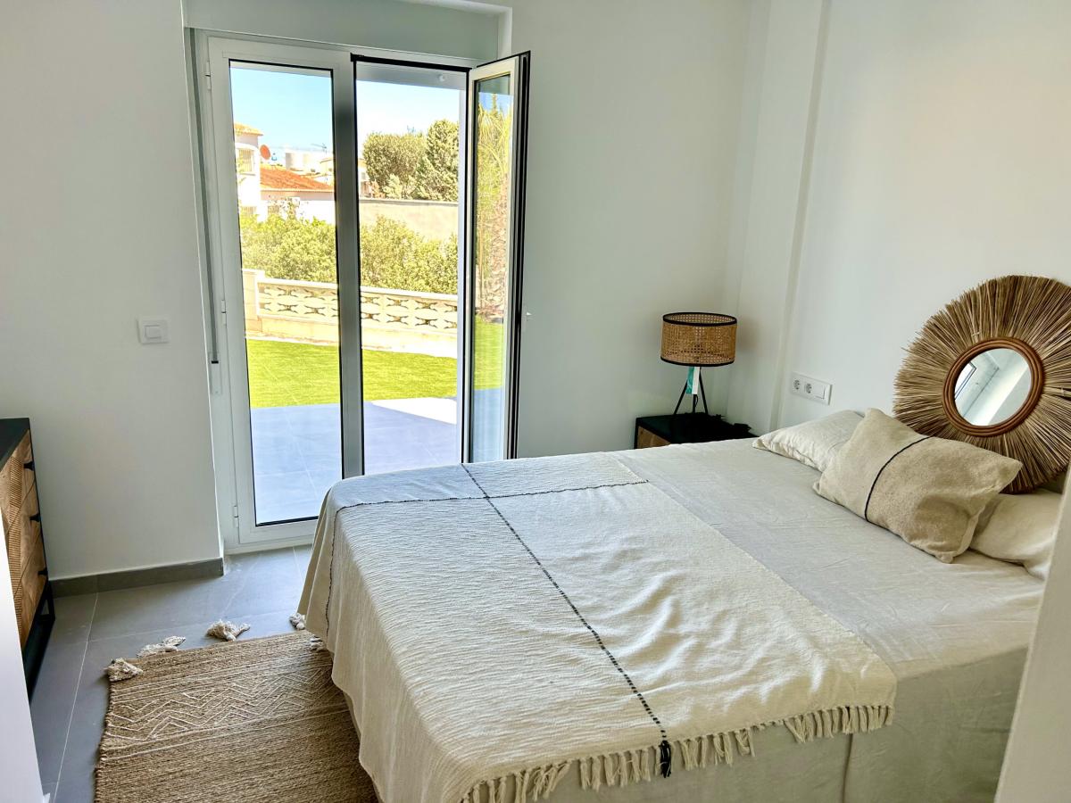 Apartment in Denia, Alicante, Spain 1 bedroom, 52 sq.m. No. 80357