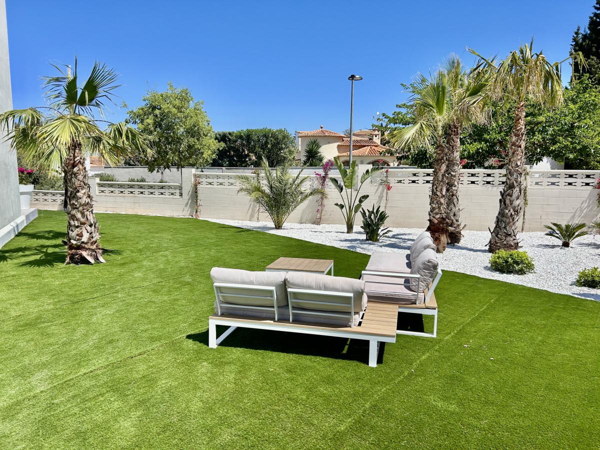 Apartment in Denia, Alicante, Spain 1 bedroom, 52 sq.m. No. 80357