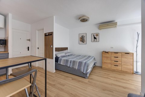 Dzīvoklis pārdošanā Torrevieja, Alicante, Spānijā 26 m2 Nr. 195641 - attēls 3