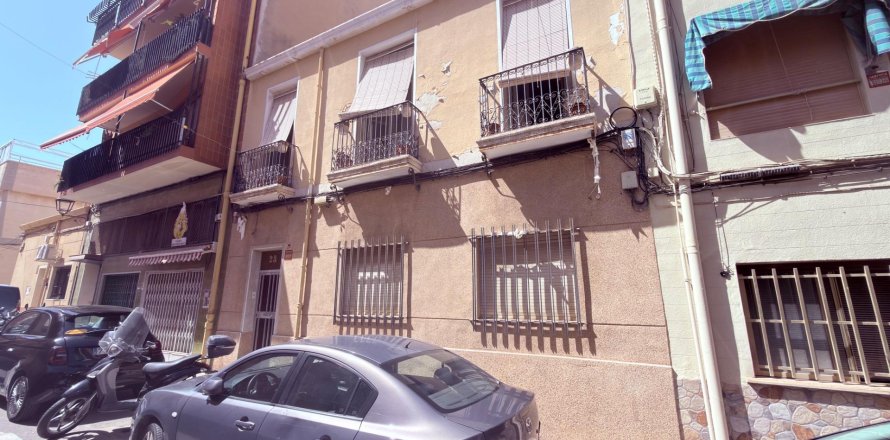 Commercial property in Alicante, Spain 236 sq.m. No. 195643