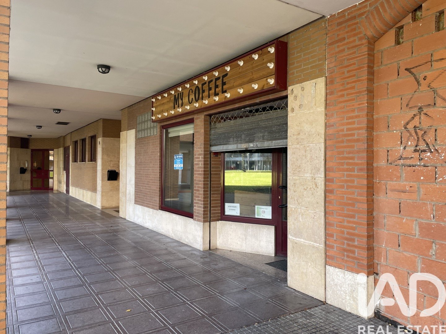 Pub a Leon, Spagna 74 mq. N° 185238