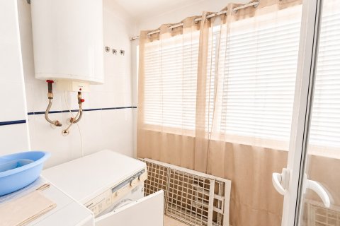Dzīvoklis pārdošanā Punta Prima, Alicante, Spānijā 2 istabas, 90 m2 Nr. 193388 - attēls 11