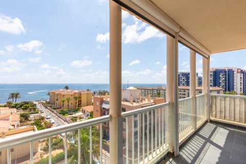 Apartamento en Torrevieja, Alicante, España 1 dormitorio, 56 m2 No. 193385