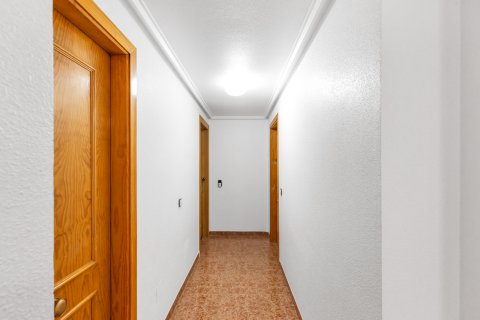 Apartamento en venta en Torrevieja, Alicante, España 1 dormitorio, 56 m2 No. 193385 - foto 24