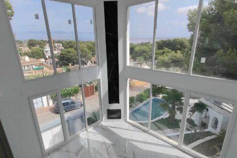 Townhouse zum Verkauf in Torrevieja, Alicante, Spanien 6 Schlafzimmer, 286 m2 Nr. 140346 - Foto 27