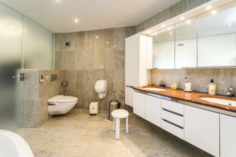 Radhus till salu i Calpe, Alicante, Spanien 6 sovrum, 2600 kvm. Nr. 140347 - foto 19