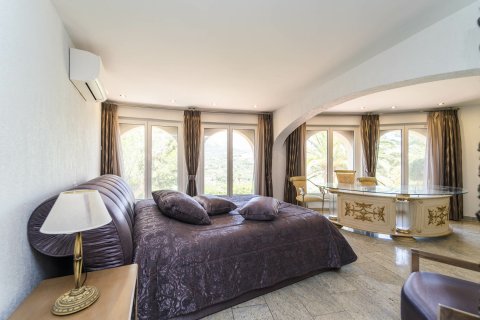 Radhus till salu i Calpe, Alicante, Spanien 6 sovrum, 2600 kvm. Nr. 140347 - foto 4