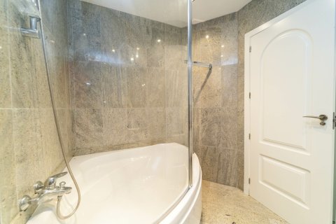 Radhus till salu i Calpe, Alicante, Spanien 6 sovrum, 2600 kvm. Nr. 140347 - foto 16