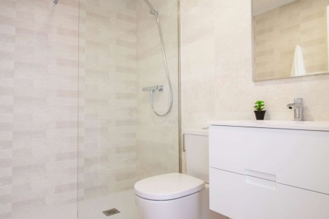 House for sale in Orihuela, Alicante, Spain 2 bedrooms, 81.86 sq.m. No. 175535 - photo 19