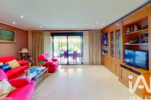 Townhouse zum Verkauf in Alicante, Spanien 5 Schlafzimmer, 294 m2 Nr. 188339 - Foto 8