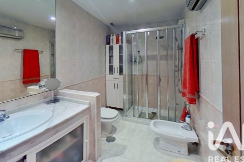 Townhouse zum Verkauf in Alicante, Spanien 5 Schlafzimmer, 294 m2 Nr. 188339 - Foto 16