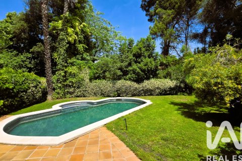 Dom w Sant Cugat Del Valles, Barcelona, Hiszpania 7 sypialni, 690 mkw. nr 188340 – zdjęcie 5