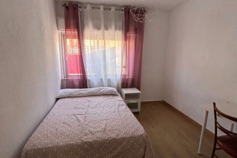 Apartament w Salamanca, Hiszpania 4 sypialnie, 96 mkw. nr 188343 – zdjęcie 6