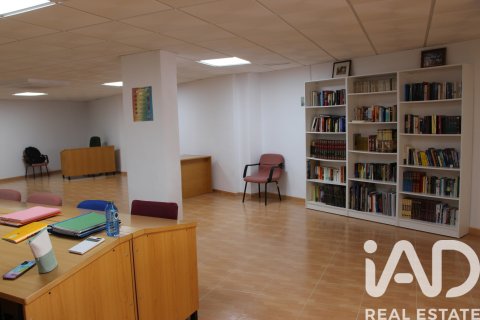 Apartment for sale in Vicar, Almeria, Spain 2 bedrooms, 75 sq.m. No. 188342 - photo 30