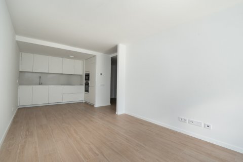 Apartment for sale Madrid, Spain 2 bedrooms, 93.47 sq.m. No. 119633 - photo 15