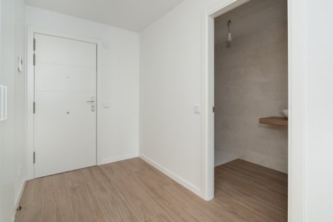 Apartment for sale Madrid, Spain 2 bedrooms, 93.47 sq.m. No. 119633 - photo 16