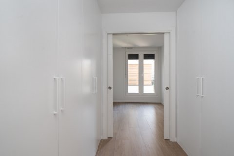 Apartment for sale Madrid, Spain 2 bedrooms, 93.47 sq.m. No. 119633 - photo 24