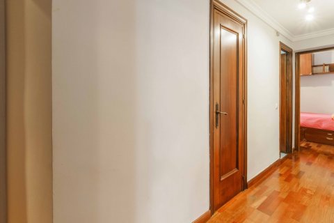 Dzīvoklis pārdošanā Sevilla, Seville, Spānijā 4 istabas, 164 m2 Nr. 119632 - attēls 19