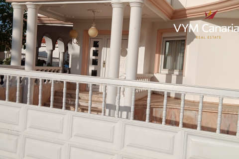Huvila myytävänä Chayofa, Tenerife, Espanja, 3 makuuhuonetta, 214 m2 No. 147720 - kuva 3