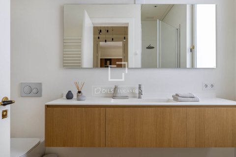 Huoneisto vuokrattavana Barcelona, Espanja, 3 makuuhuonetta, 170 m2 No. 192865 - kuva 18