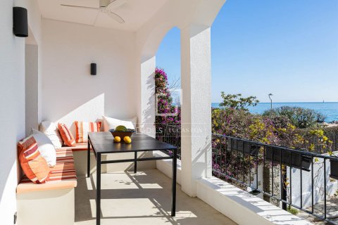 Huvila Caldes d'Estrac, Barcelona, Espanja 7 makuuhuonetta, 443 m2 No. 192861