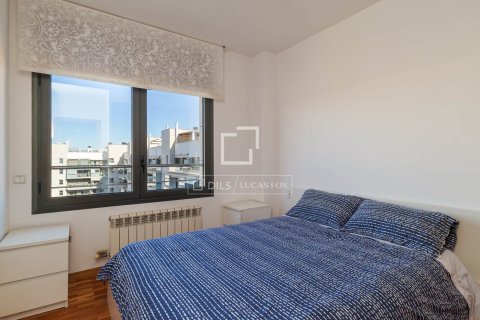 Huoneisto vuokrattavana Barcelona, Espanja, 4 makuuhuonetta, 86 m2 No. 192863 - kuva 23